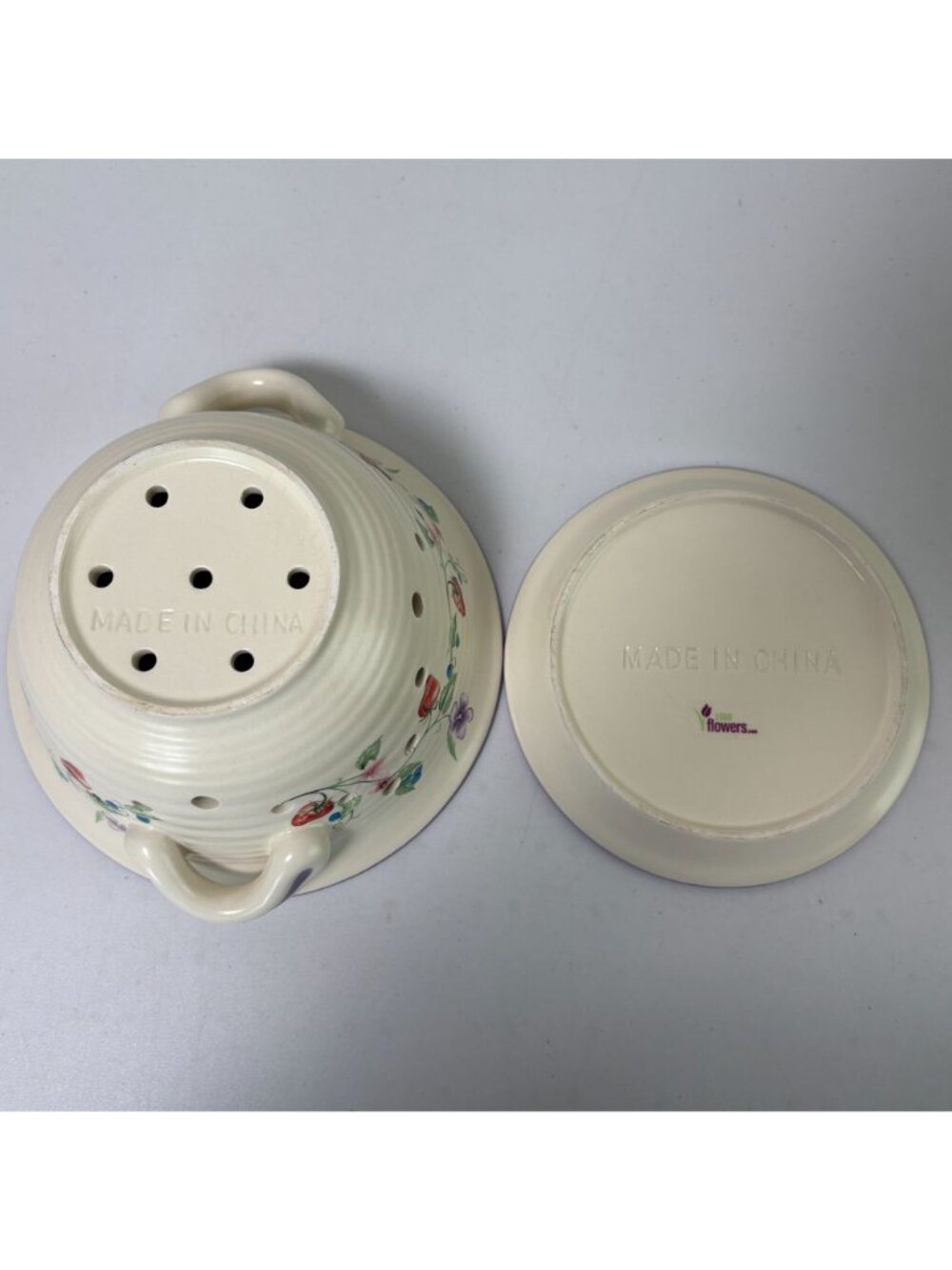 Strawberry Blueberry Fruit Flower Ceramic Colander with Tray Cottage Farmhouse - Picture 7 of 9